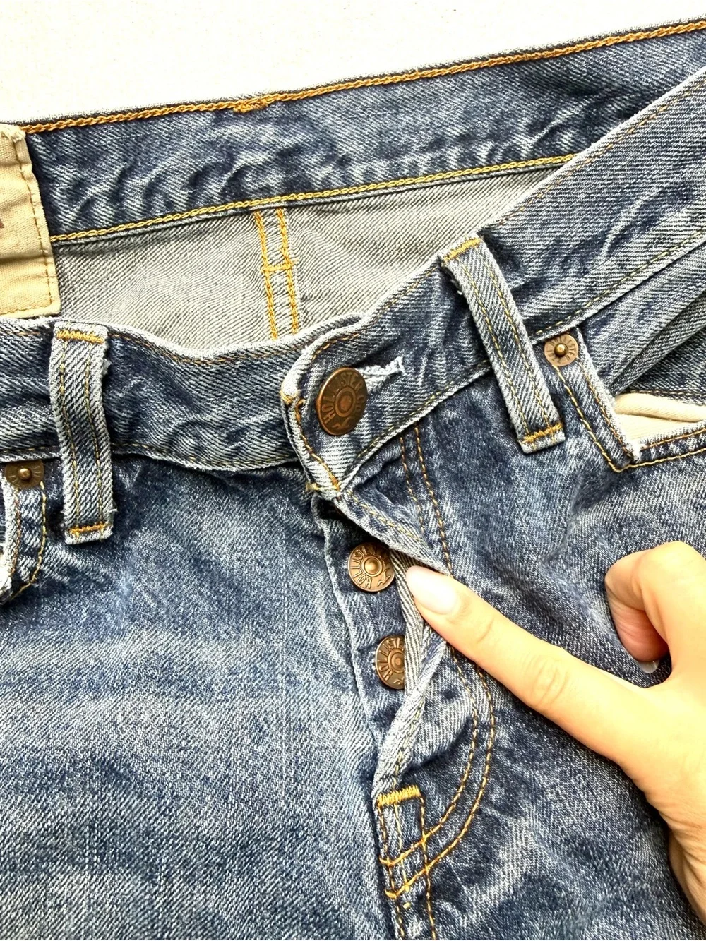 Hollister Distressed Straight Jeans in Faded Blue